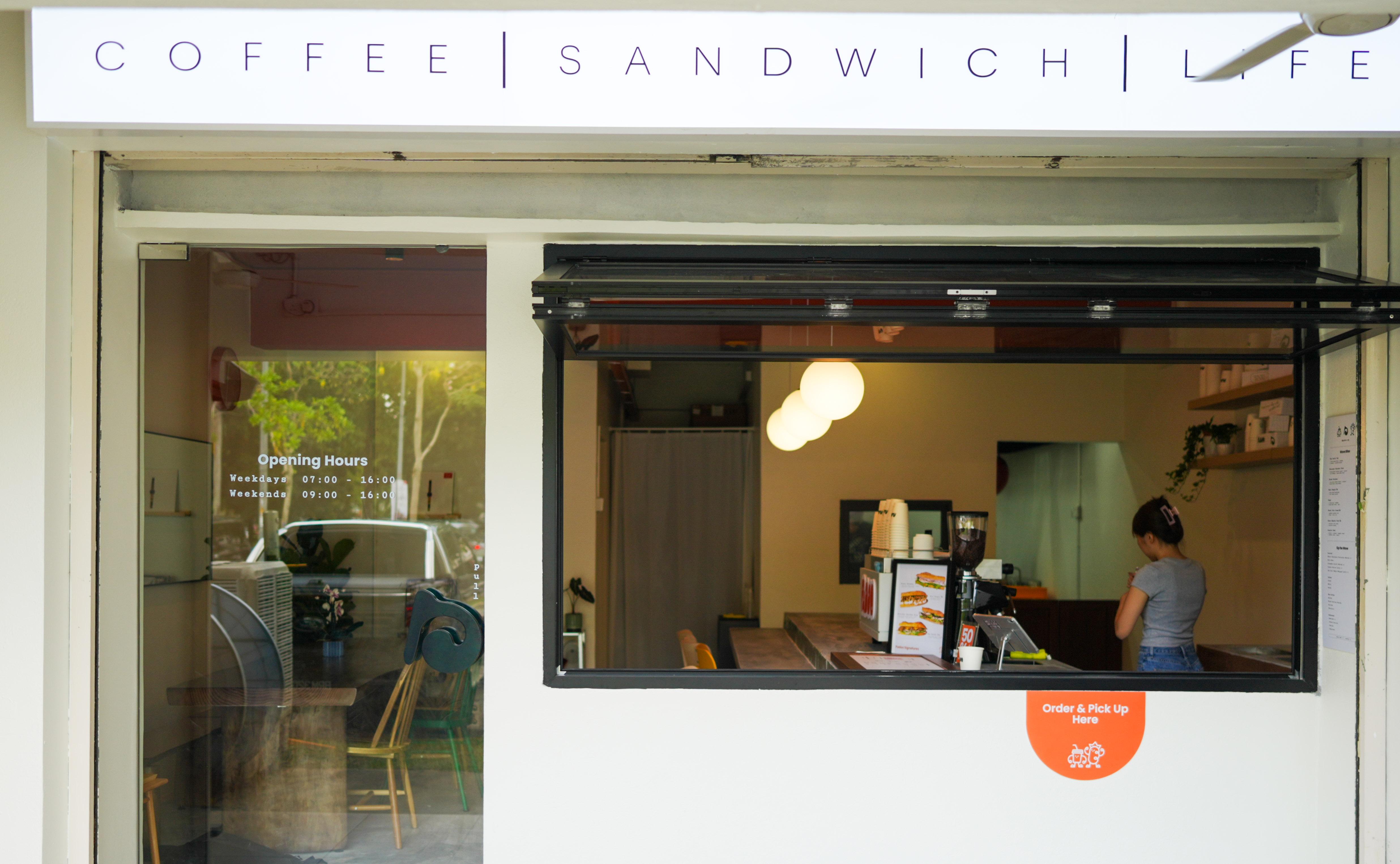 Padoo cafe photo 1